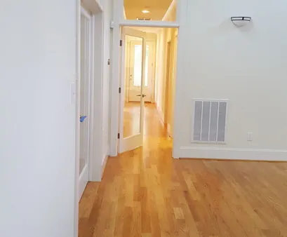 Trim Outside / Inside
